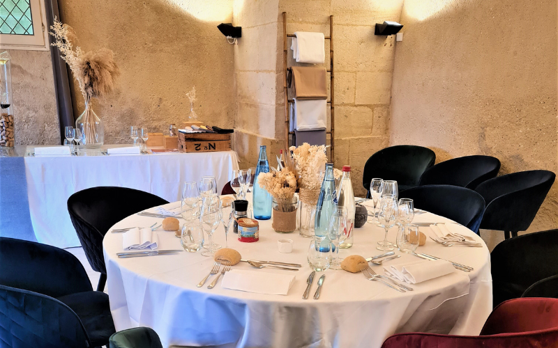 Événement privé ou professionnel dans la salle Rabelais du restaurant Mas de Saporta